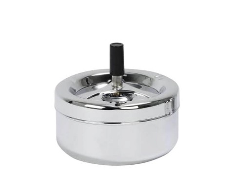 Briquets, étuis à cigarettes et cendriers